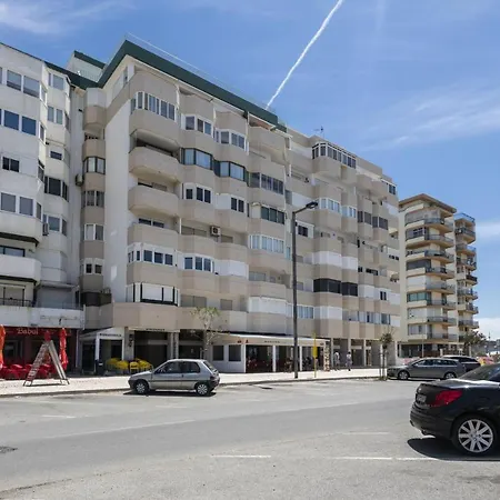Caparica Beach Front By Homing *